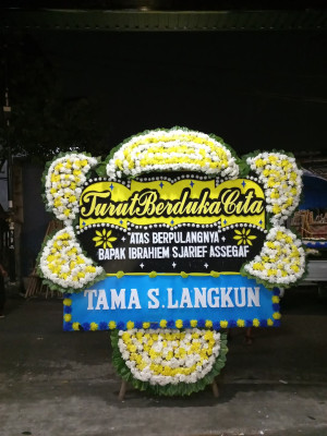 Papan Bunga Duka di Sitahuis