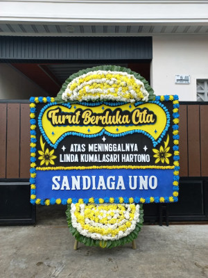 Papan Bunga Duka di Sitahuis
