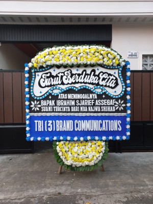 Papan Bunga Duka di Sitahuis